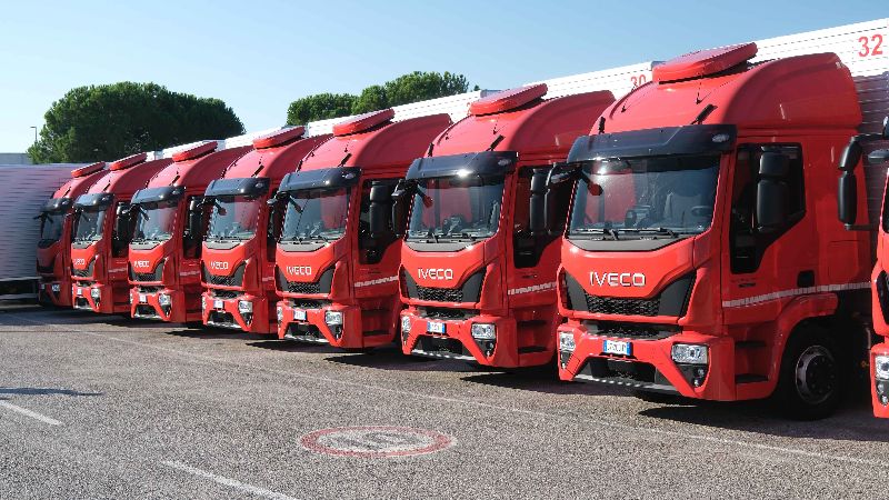 News IVECO consegna 15 Eurocargo a Pengo tramite la concessionaria Industrial Cars - AUTO INDUSTRIALE BERGAMASCA