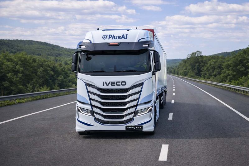 IVECO e PlusAI lanciano un nuovo programma di guida autonoma di Livello 4 in Spagna - AUTO INDUSTRIALE BERGAMASCA