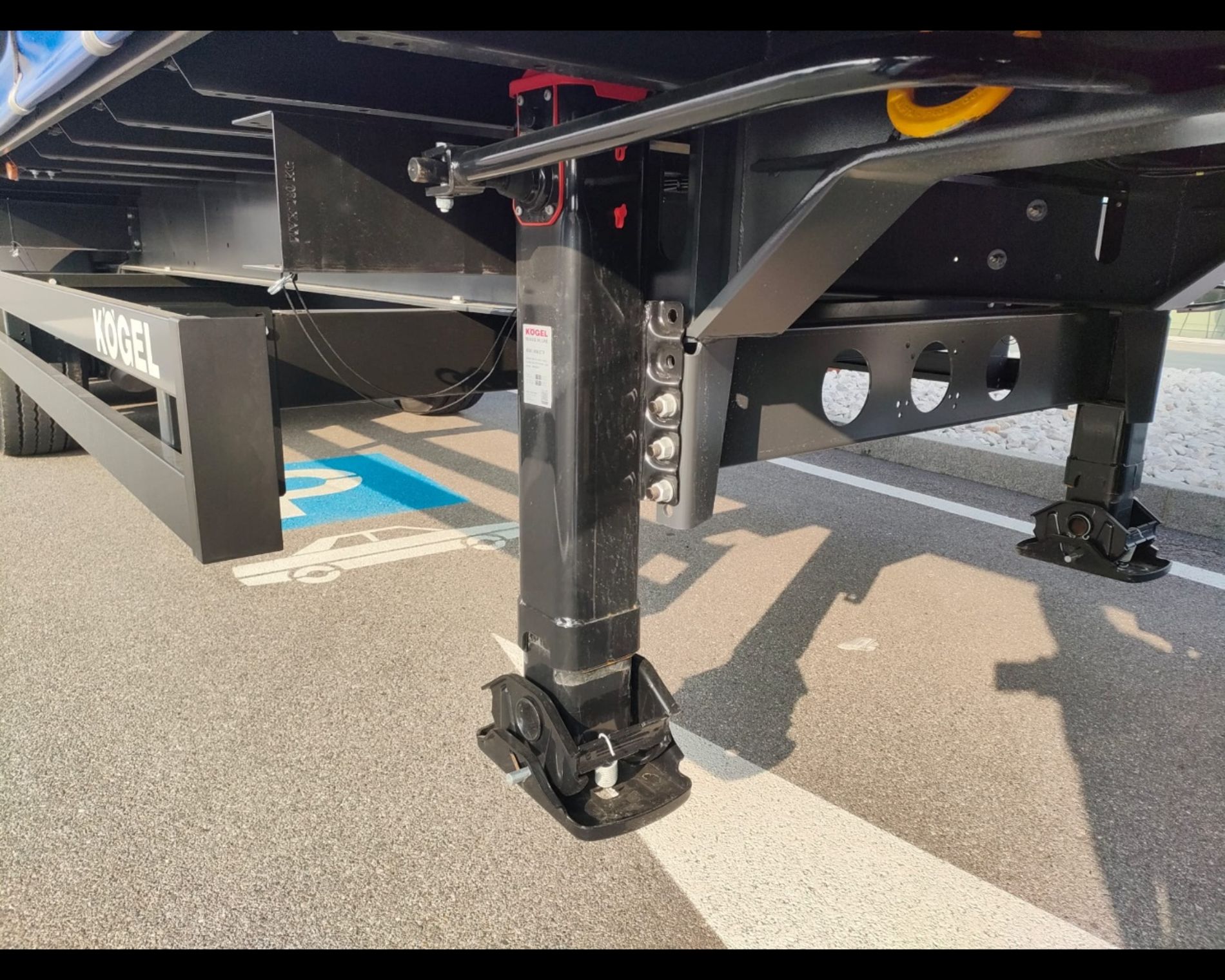 Altri marchi KOEGEL S24-1 CARGO SEM. CENTINATO ALLA FRANCESE - AUTO INDUSTRIALE BERGAMASCA