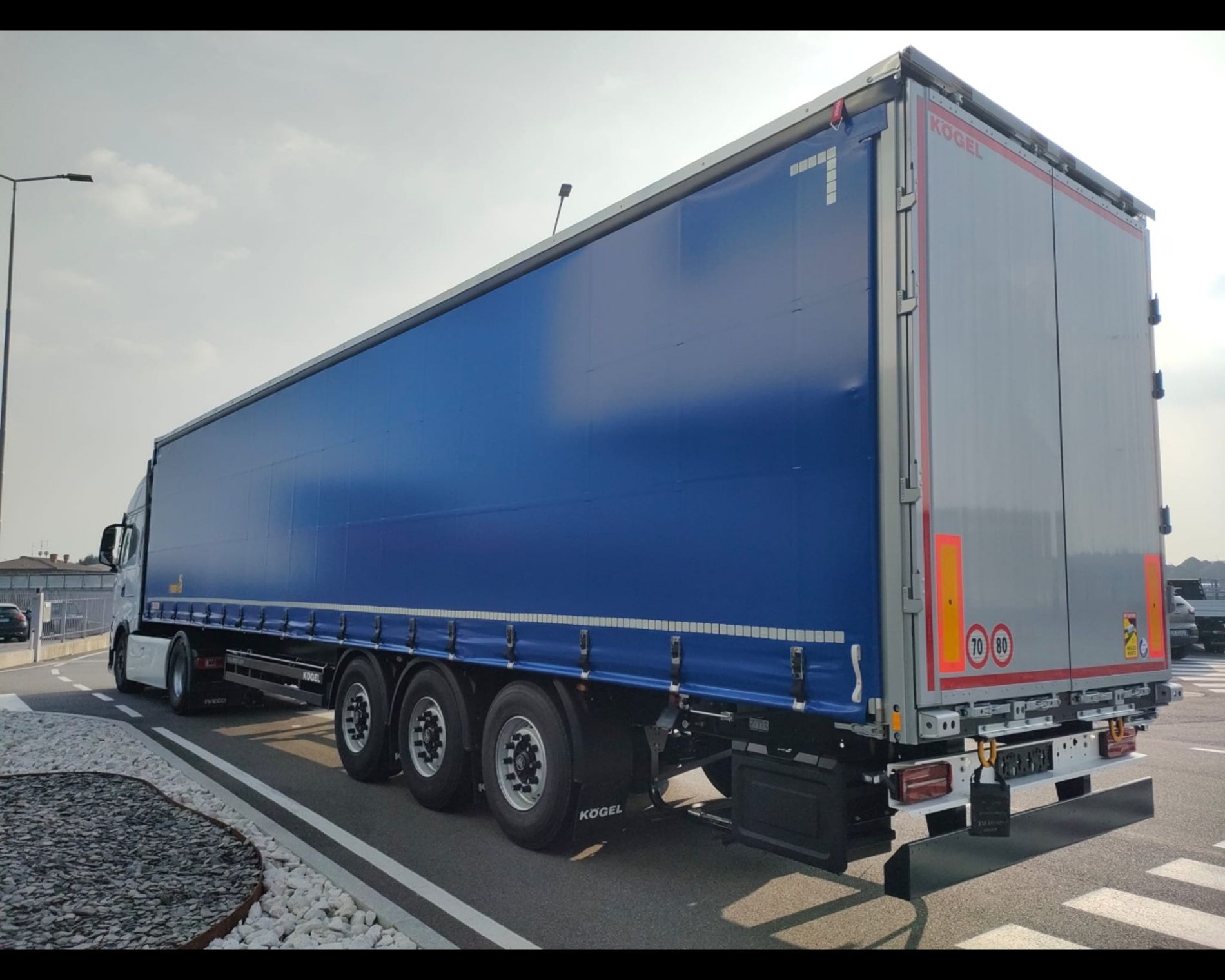 Altri marchi KOEGEL S24-1 CARGO SEM. CENTINATO ALLA FRANCESE - AUTO INDUSTRIALE BERGAMASCA