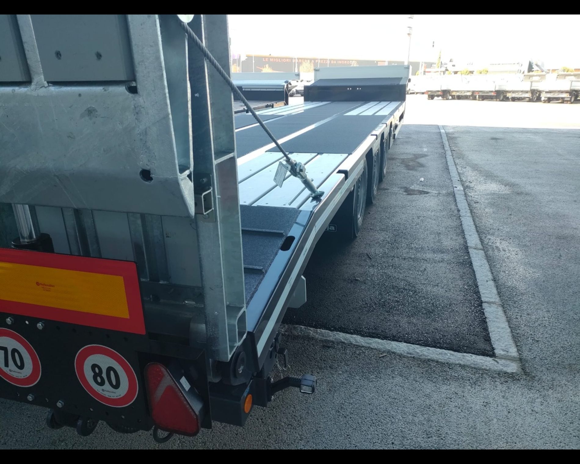 Altri marchi SEMIRIMORCHIO BERTOJA A TRE ASSI - AUTO INDUSTRIALE BERGAMASCA