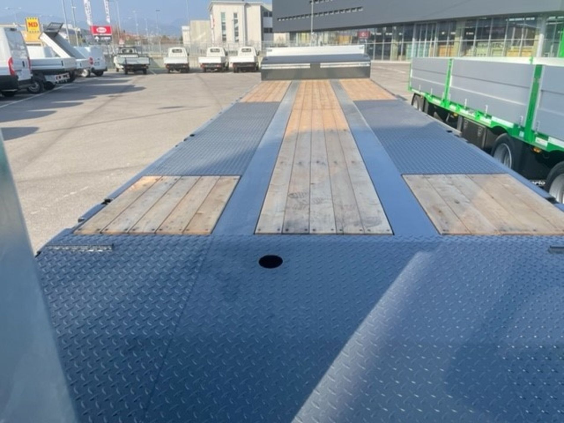 Altri marchi SEMIRIMORCHIO DE ANGELIS A TRE ASSI MOD. D4S003-3S425P_F - AUTO INDUSTRIALE BERGAMASCA