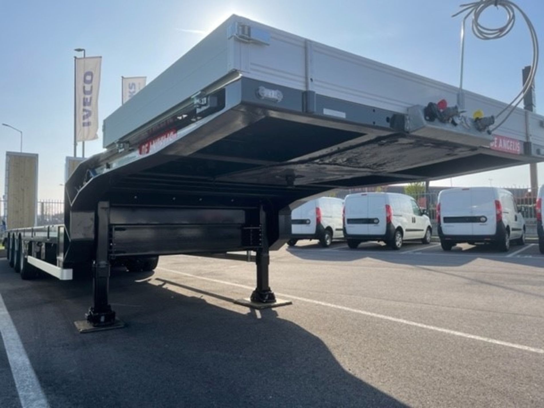 Altri marchi SEMIRIMORCHIO DE ANGELIS A TRE ASSI MOD. D4S003-3S425P_F - AUTO INDUSTRIALE BERGAMASCA