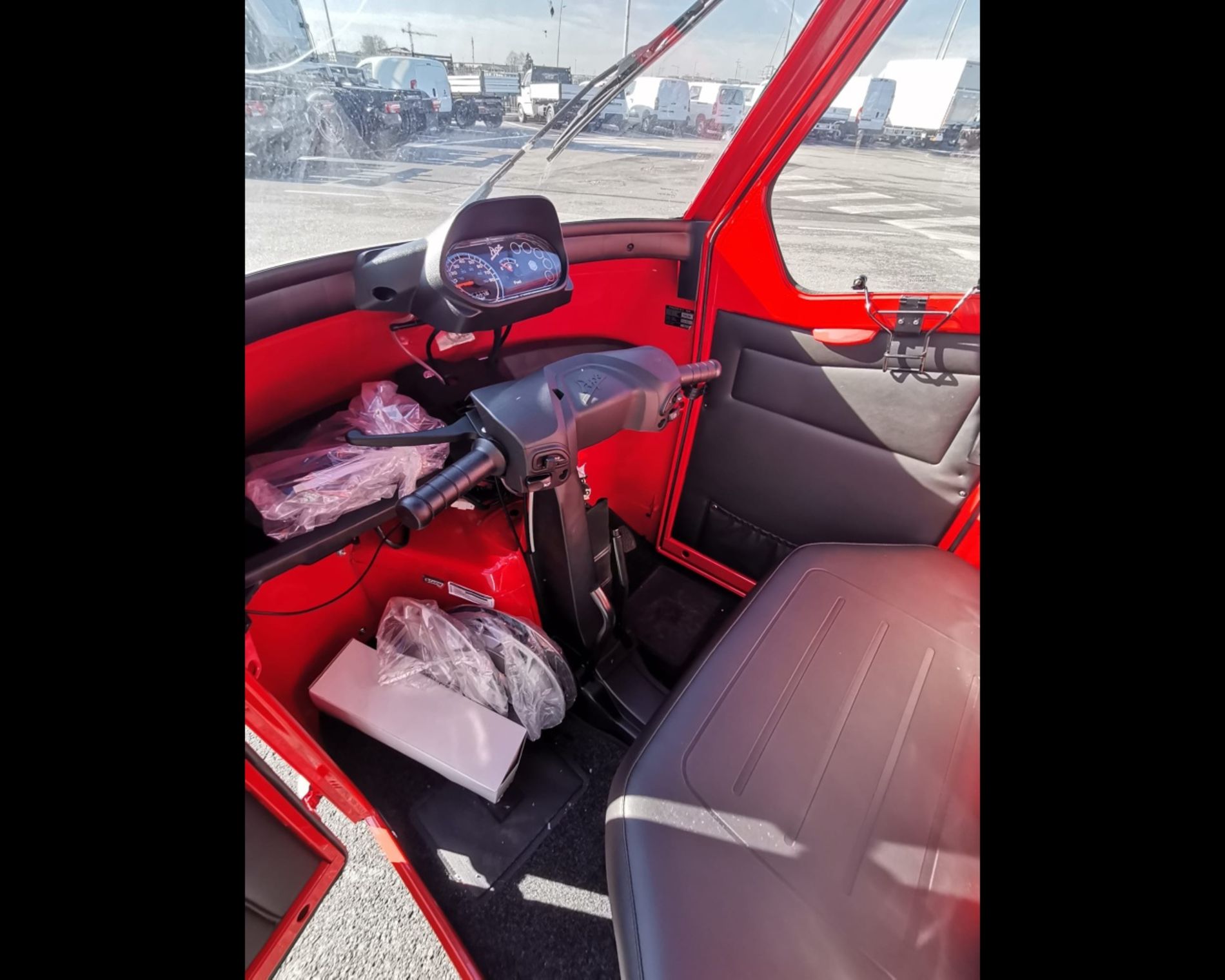 Altri marchi APE 50 TOP E4 RED SPRINT - AUTO INDUSTRIALE BERGAMASCA