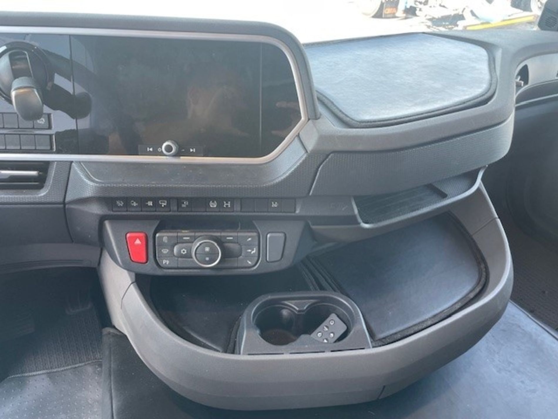 DAF DAF XF480 AUTOMATICO CON FRENO MOTORE  - AUTO INDUSTRIALE BERGAMASCA