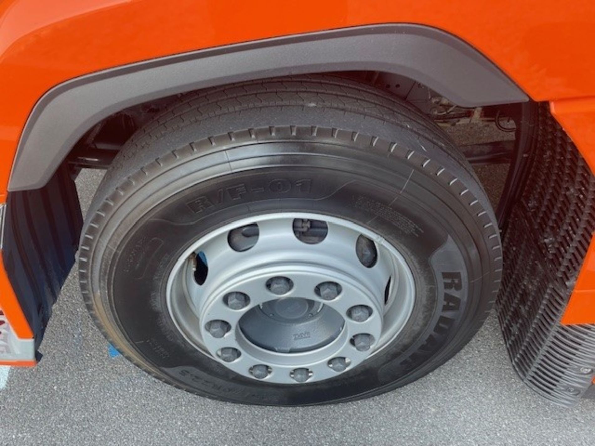 DAF DAF XF480 AUTOMATICO CON FRENO MOTORE  - AUTO INDUSTRIALE BERGAMASCA