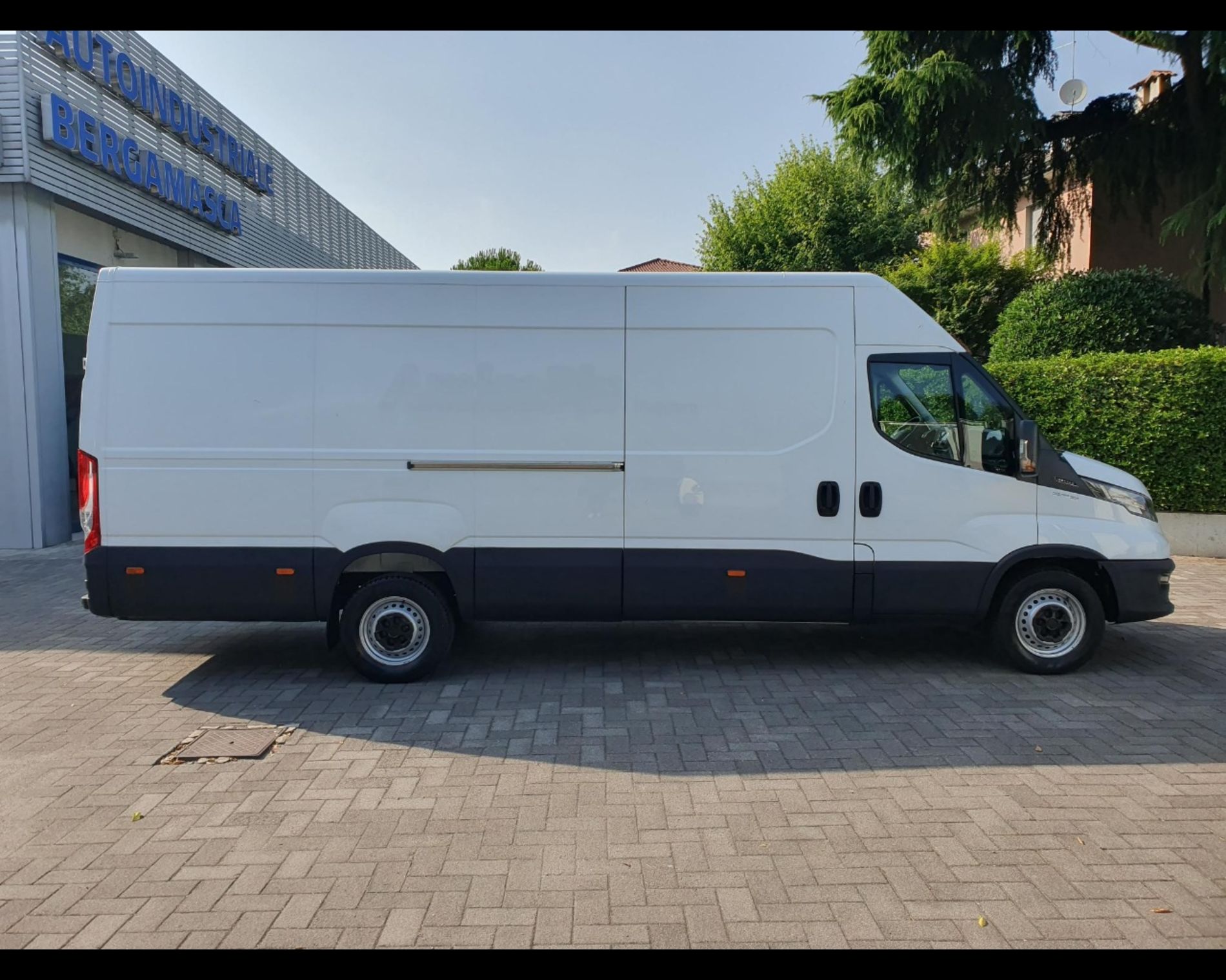 IVECO IVECO DAILY 35S14 L4H2 - AUTO INDUSTRIALE BERGAMASCA