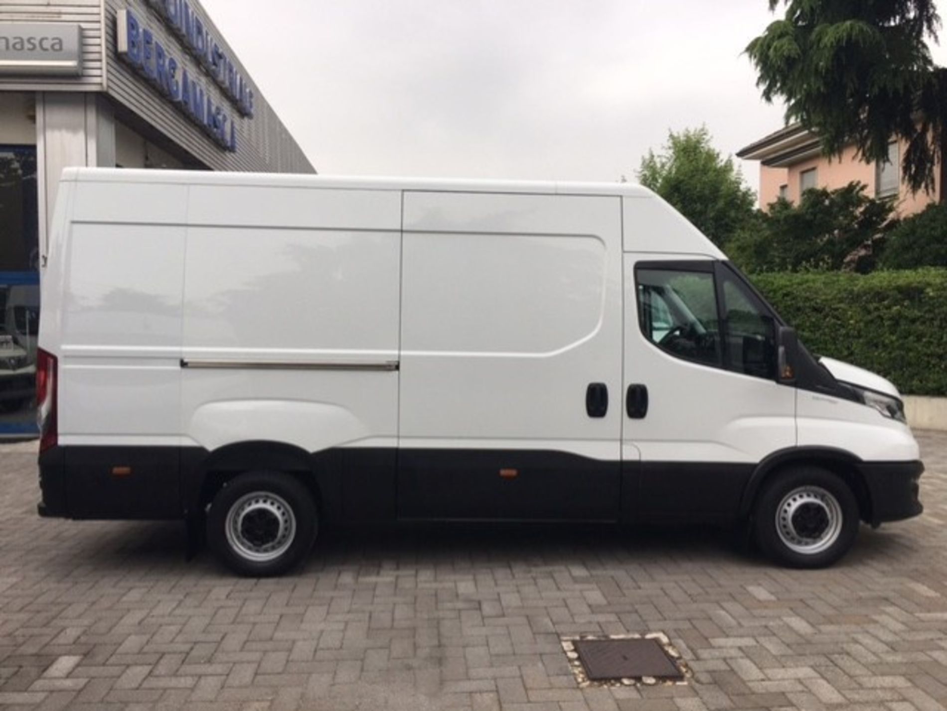 IVECO IVECO DAILY 35S16 3520L - AUTO INDUSTRIALE BERGAMASCA