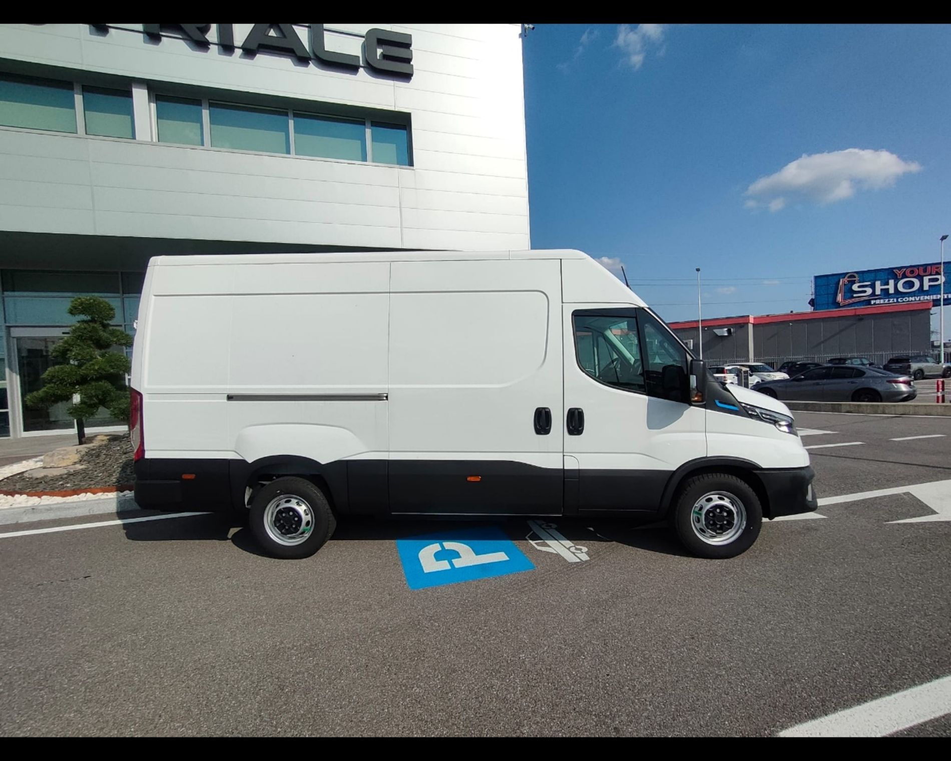 IVECO 35S14E V - AUTO INDUSTRIALE BERGAMASCA