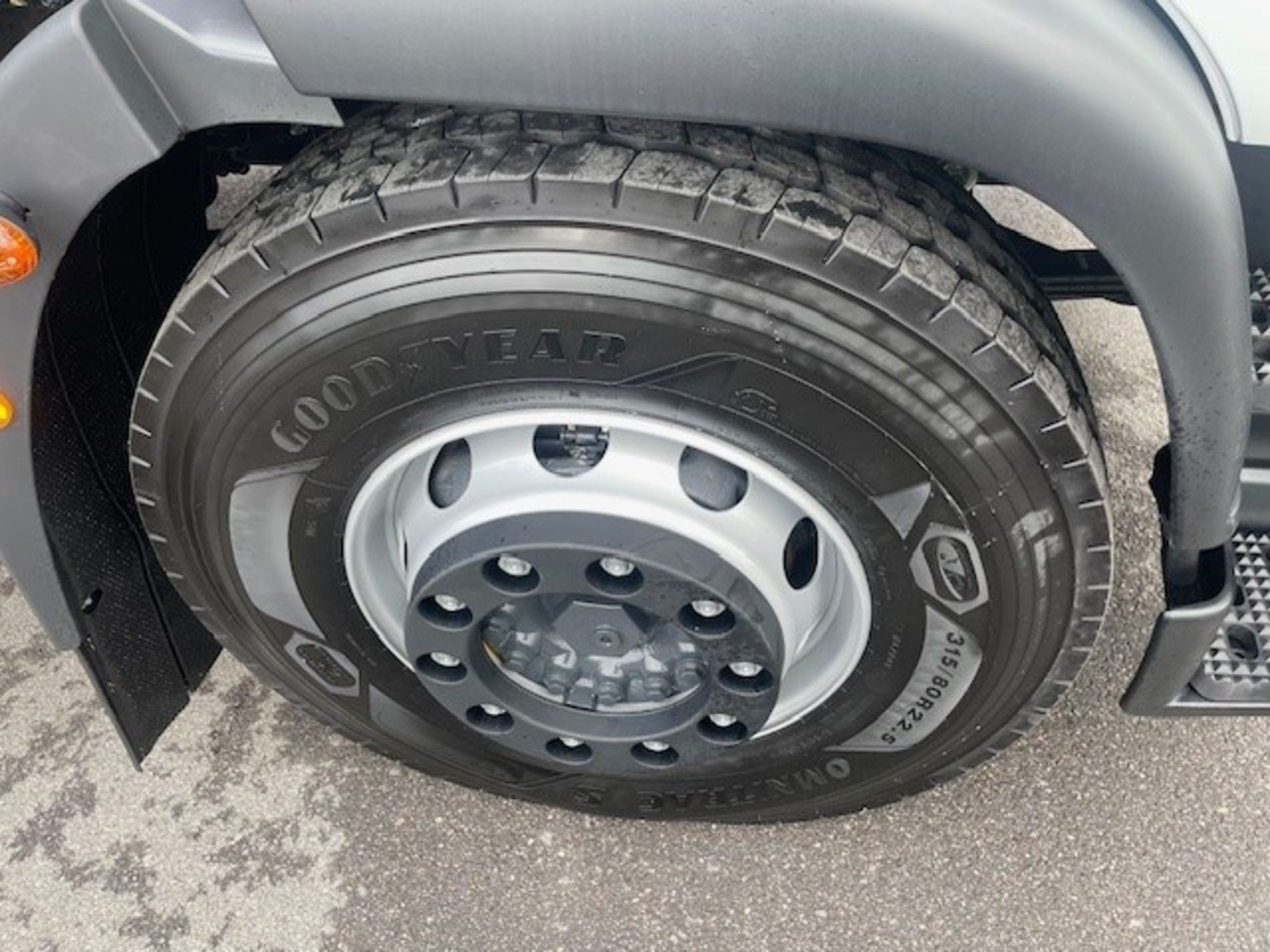 IVECO ML180E32K CAB. CC TB P.3690 9M E6E MY15 - AUTO INDUSTRIALE BERGAMASCA