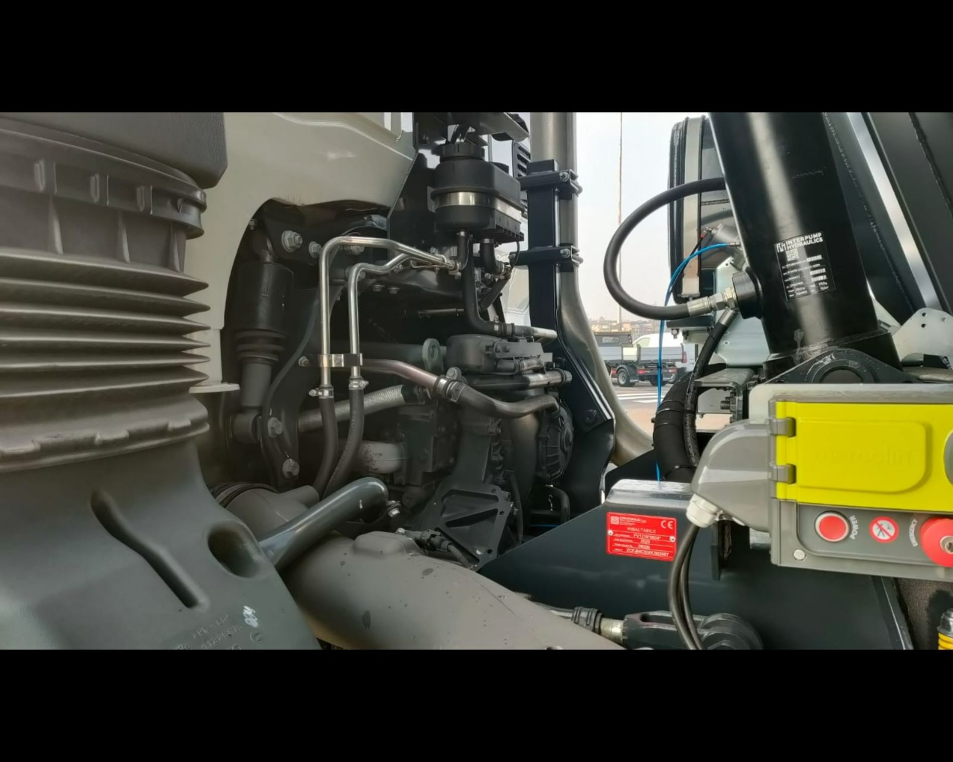 IVECO AD410T41 - AUTO INDUSTRIALE BERGAMASCA