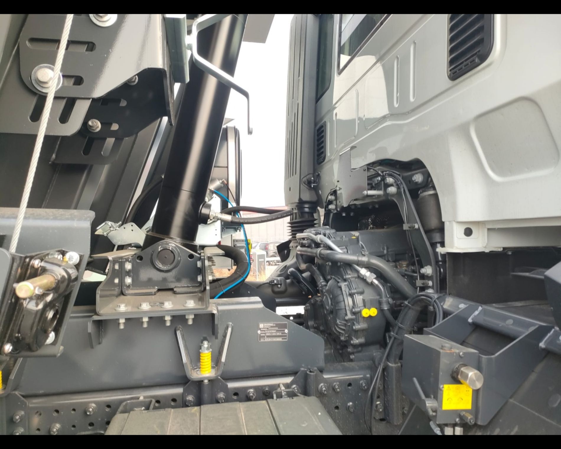 IVECO AD410T54 - AUTO INDUSTRIALE BERGAMASCA