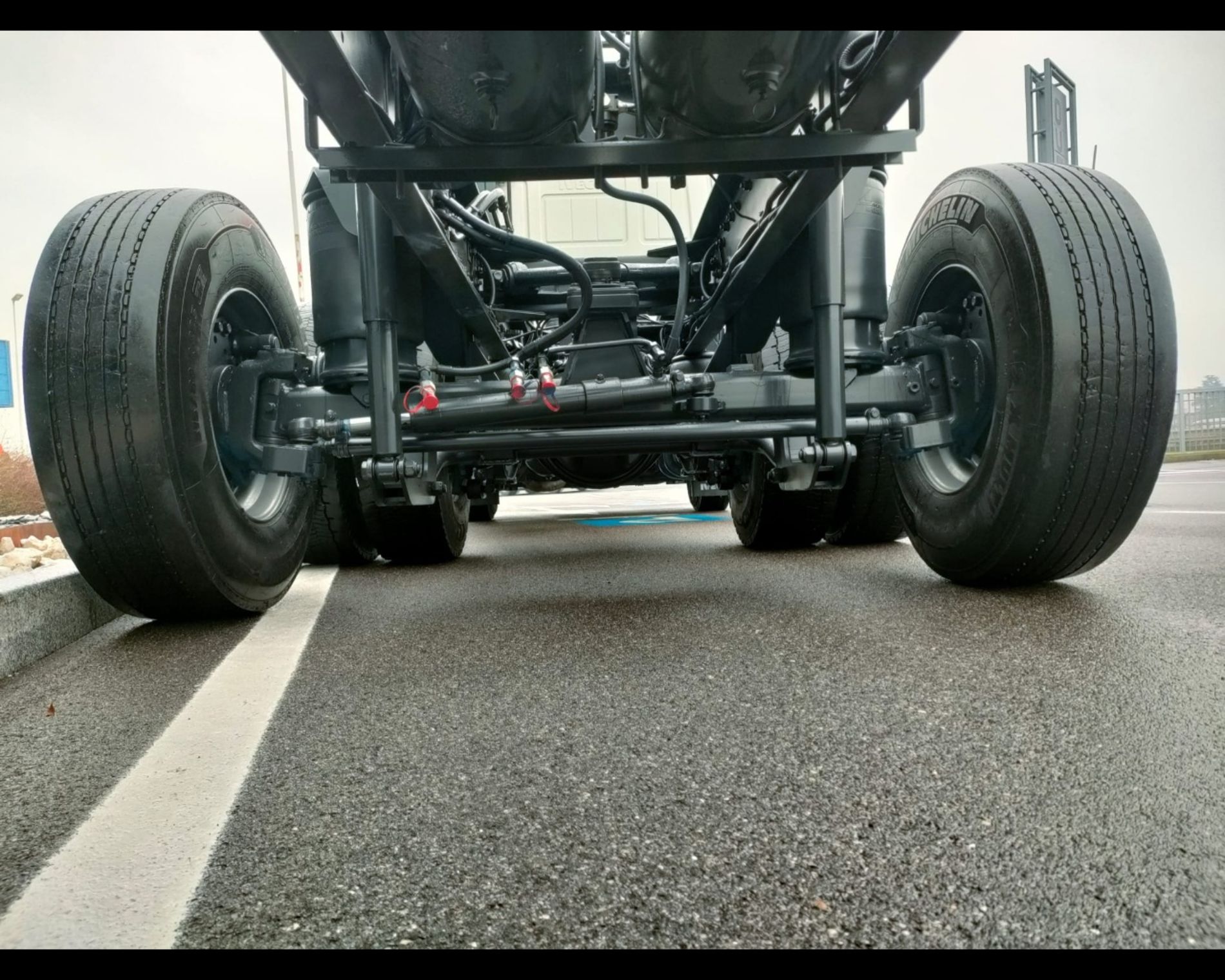 IVECO S-WAY AT 480CV TELAIO 3ASSI  - AUTO INDUSTRIALE BERGAMASCA