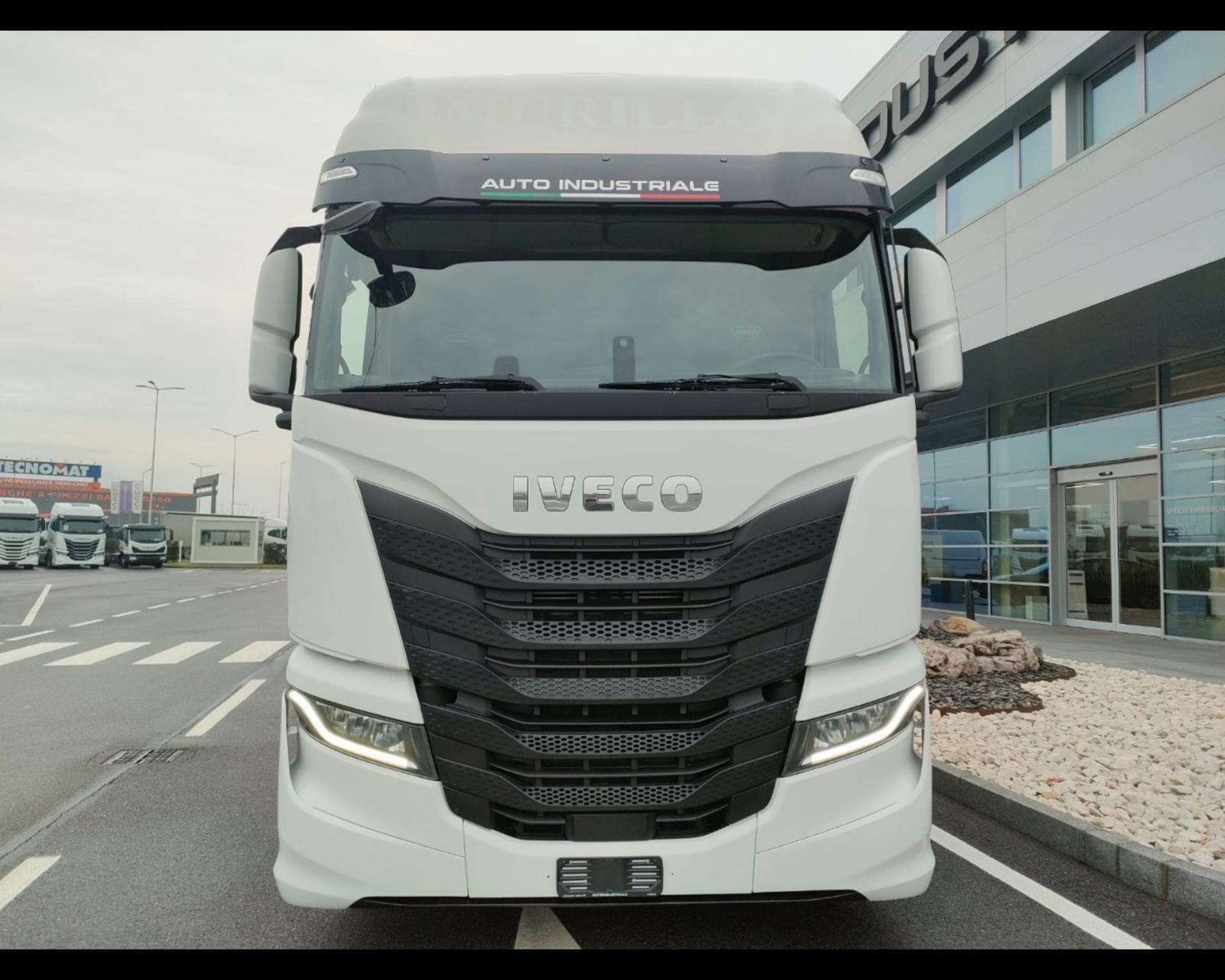IVECO S-Way AS 440 S530 CV T/P hi-tronix - AUTO INDUSTRIALE BERGAMASCA