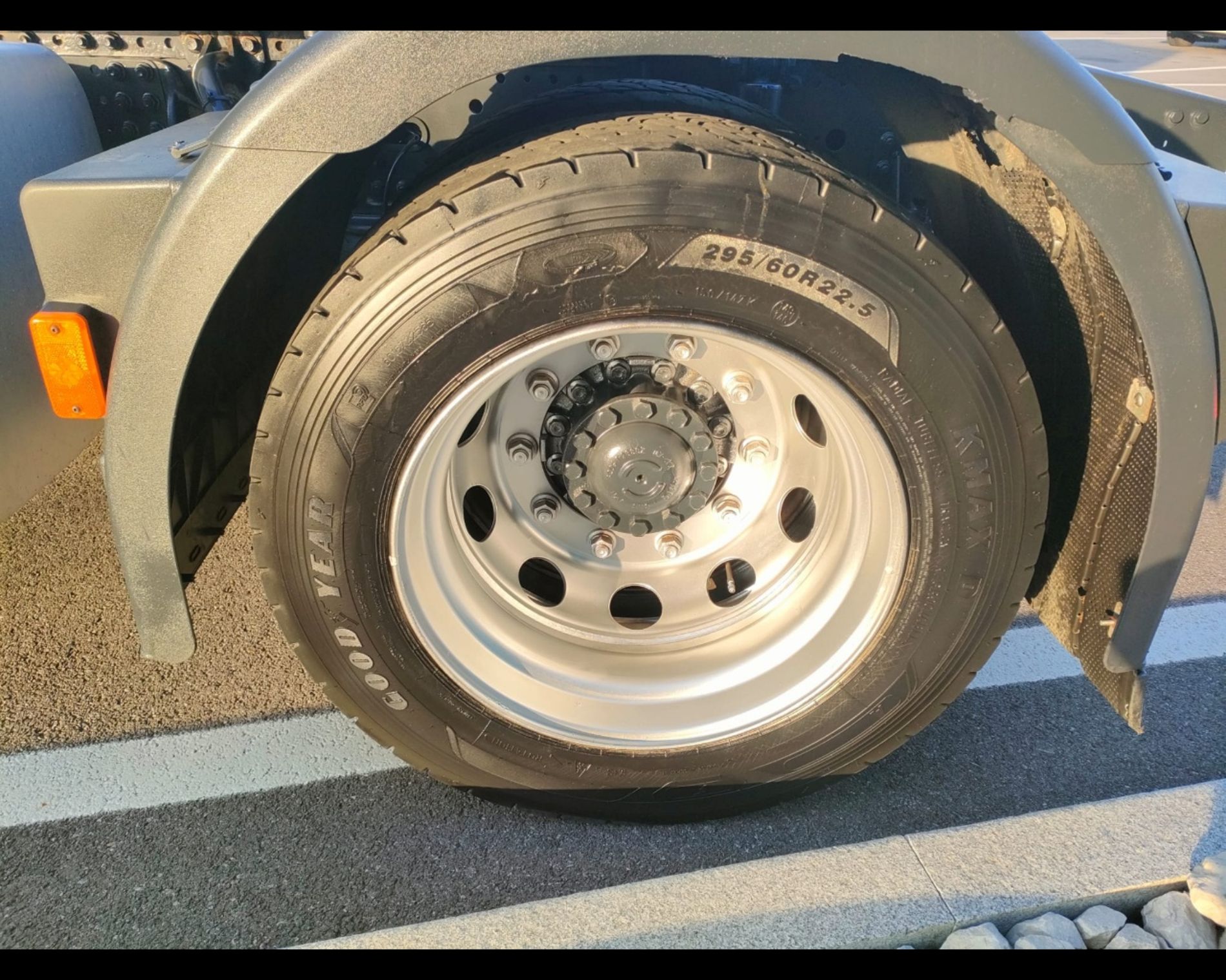 IVECO S-Way AS 440.180 - S-Way AS 440.180 4x2 C13 S49T/FP LT hi-tronix - AUTO INDUSTRIALE BERGAMASCA