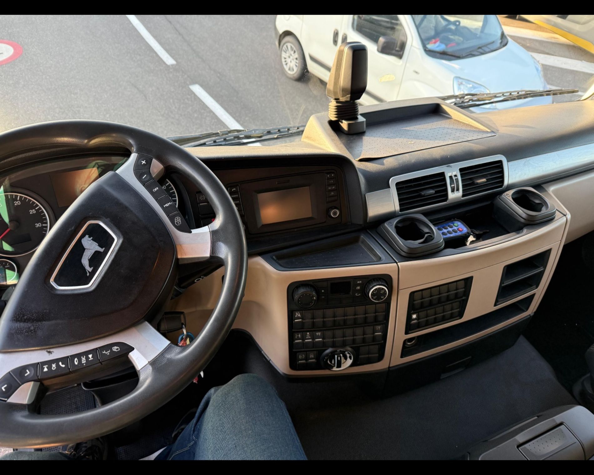 MAN MAN TGS 460CV 3 ASSI GANCIO SCARRABILE - AUTO INDUSTRIALE BERGAMASCA