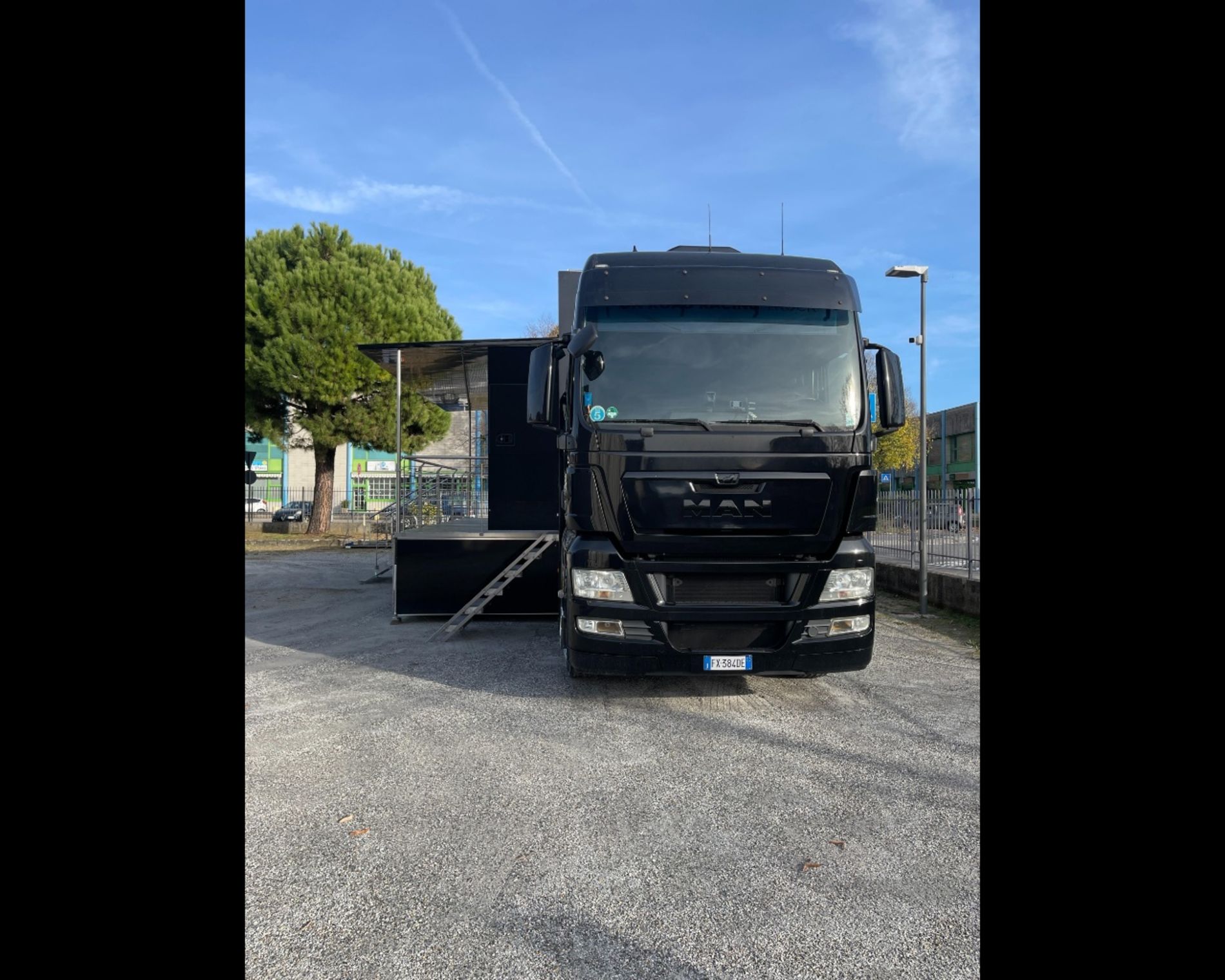 MAN MOTORHOME ESPOSITIVO MAN TGX 30ASSI 440CV EURO 5 - AUTO INDUSTRIALE BERGAMASCA