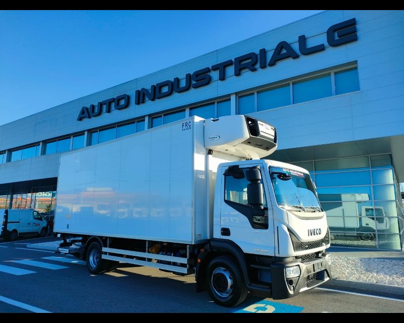 IVECO EUROCARGO 140E28P CELLA ISOTERMICA CON SPONDA RETRATTILE  - AUTO INDUSTRIALE BERGAMASCA
