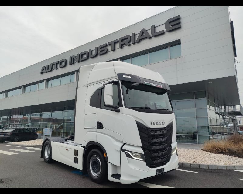 IVECO S-Way AS 440 S530 CV T/P hi-tronix - AUTO INDUSTRIALE BERGAMASCA