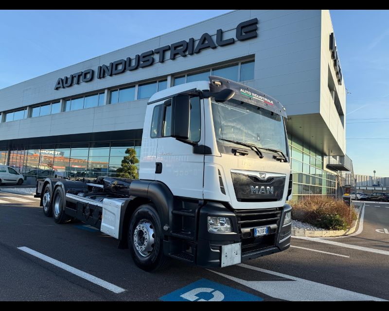 MAN MAN TGS 460CV 3 ASSI GANCIO SCARRABILE - AUTO INDUSTRIALE BERGAMASCA